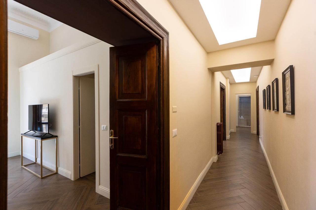 Spa Apartment Via Barberini Rome Luaran gambar