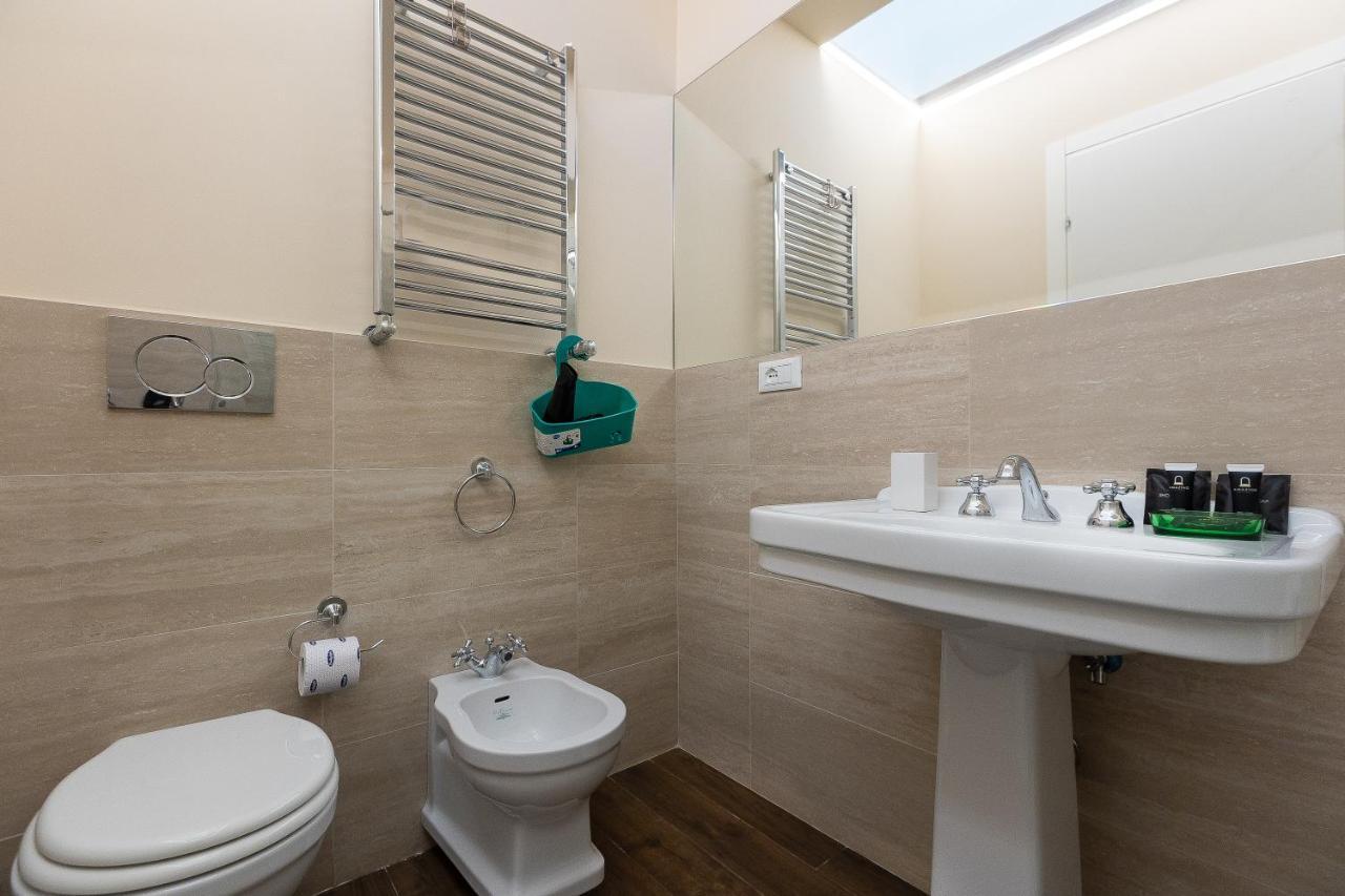 Spa Apartment Via Barberini Rome Luaran gambar