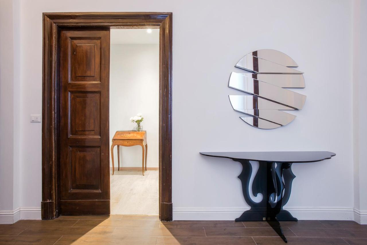 Spa Apartment Via Barberini Rome Luaran gambar